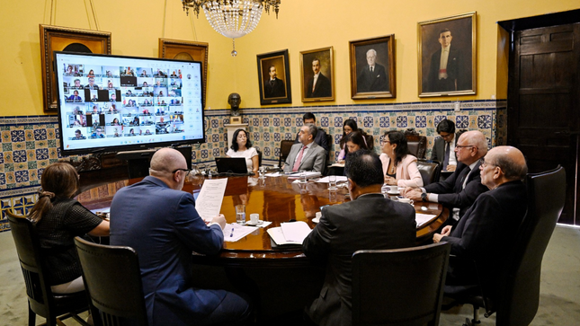 🚩 ¿Quién Se Reúne con los Consulados en el Mundo Mientras Nosotros