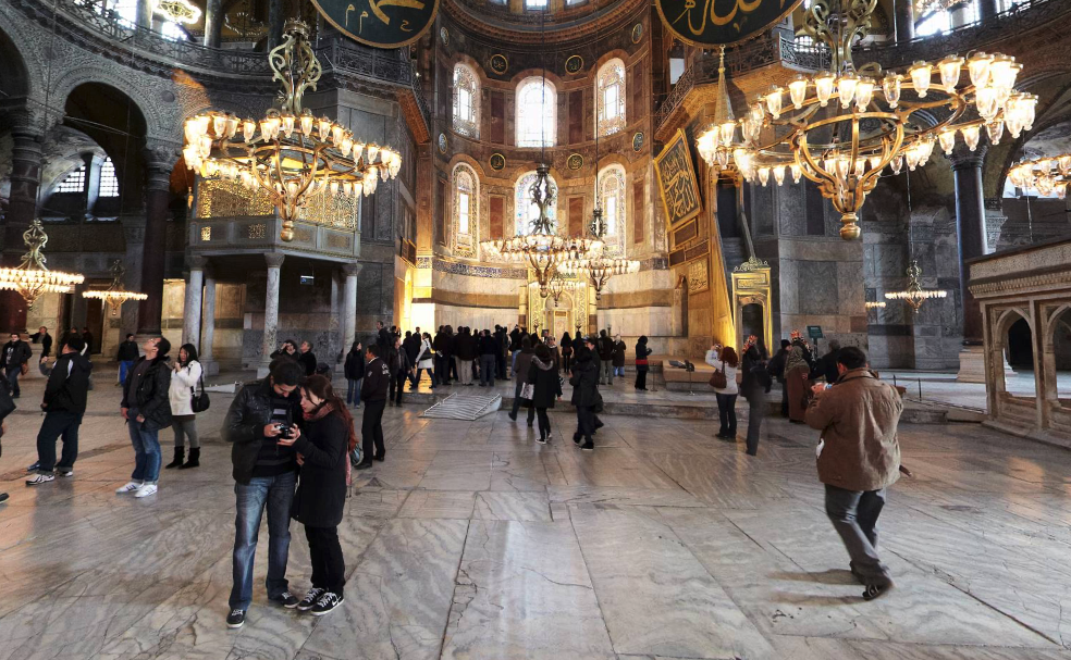 📸 ¿La Hagia Sophia en VR? Ya Se Le Pasó el Año 2000, Amig@s