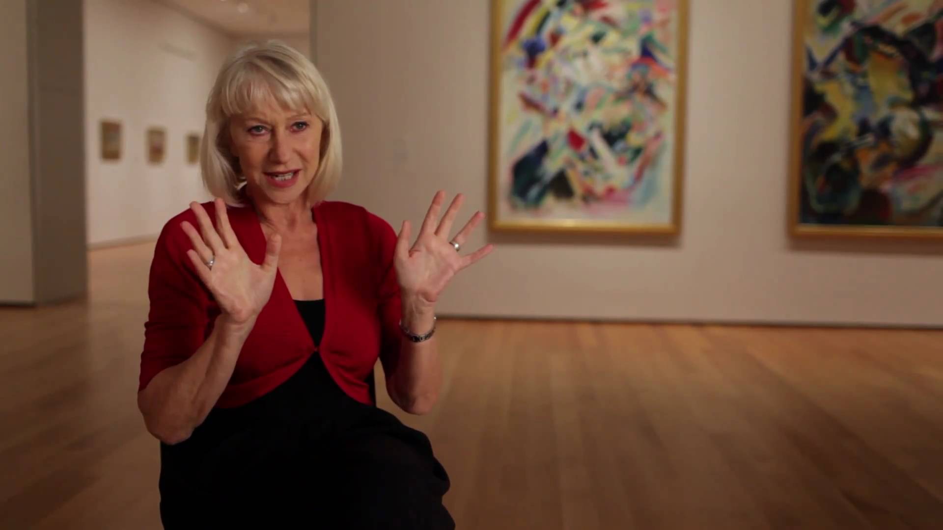 🔥 ¿Kandinsky o Correcaminos? Helen Mirren Se Lanza al Debate