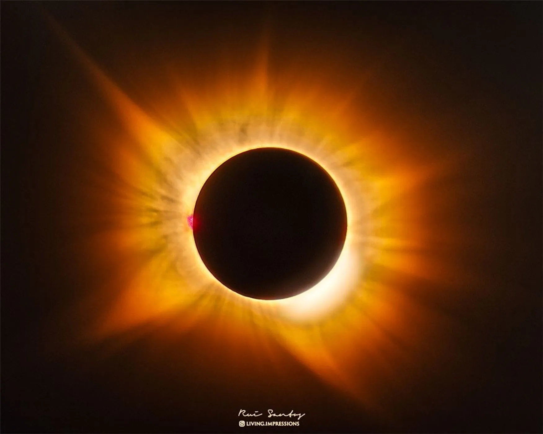 🚨 ¿Eclipse Total Fue un Fail o Sólo Nos Faltaron Gafas