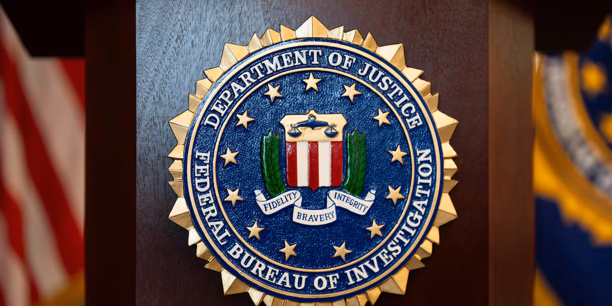 💻 ¿El FBI Cagó en Plan de Rusia o Solo Puso una Actualización de