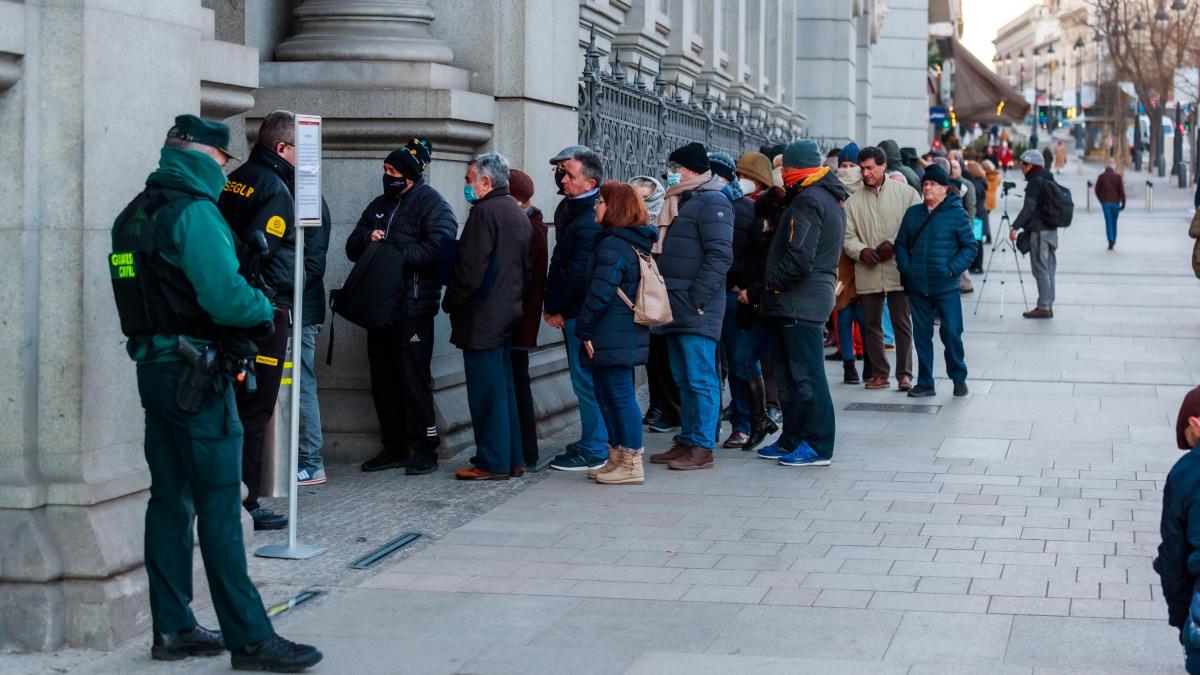 🚨 ¿El Dólar Se Volvió el Novio de Tu Dinero? 1 Punto Porcentual Más 🤑