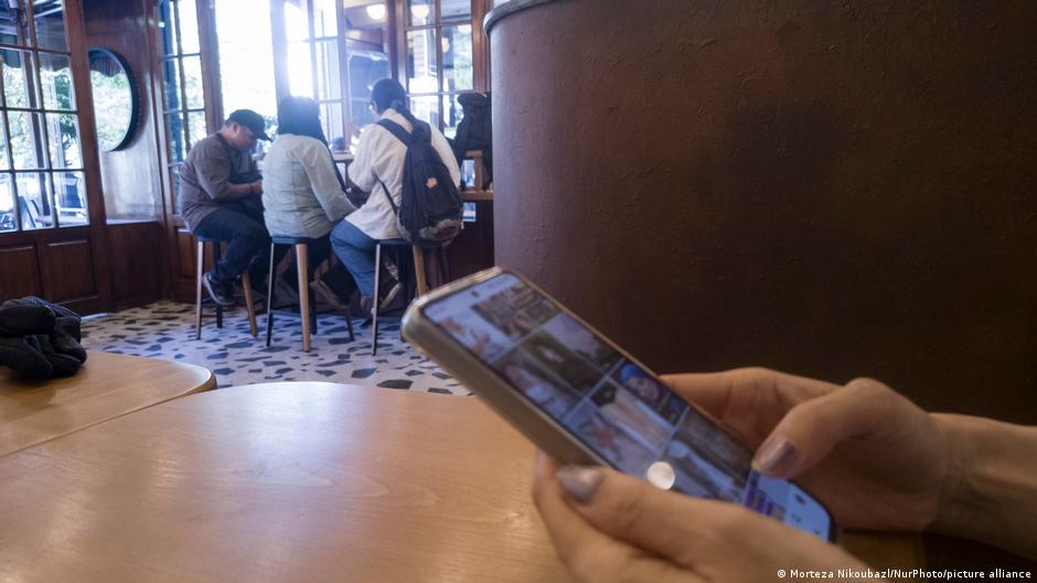 🚩 ¿El Gob. Aún Cree q Censura Trabaja? 3M Users Que Ríen