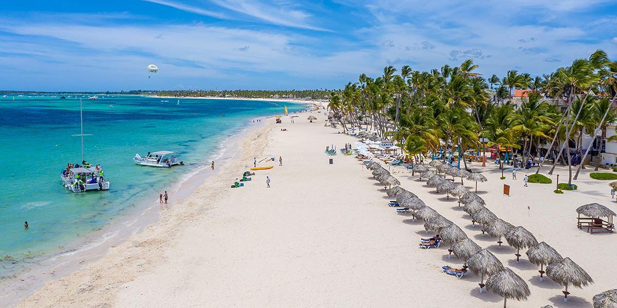 Headers Down, Flights Up: ¿$506 a Punta Cana? Vale la Pena? 🛫💰🔥
