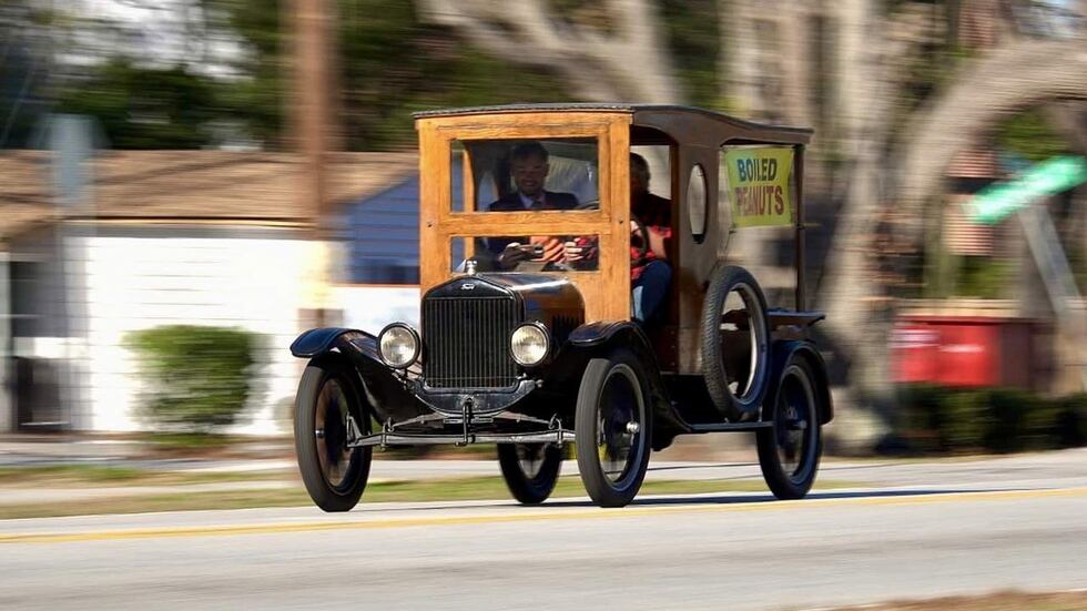🚗 Trucks, TikTok & Tempo: ¿El Model T de tu vida vale la pena