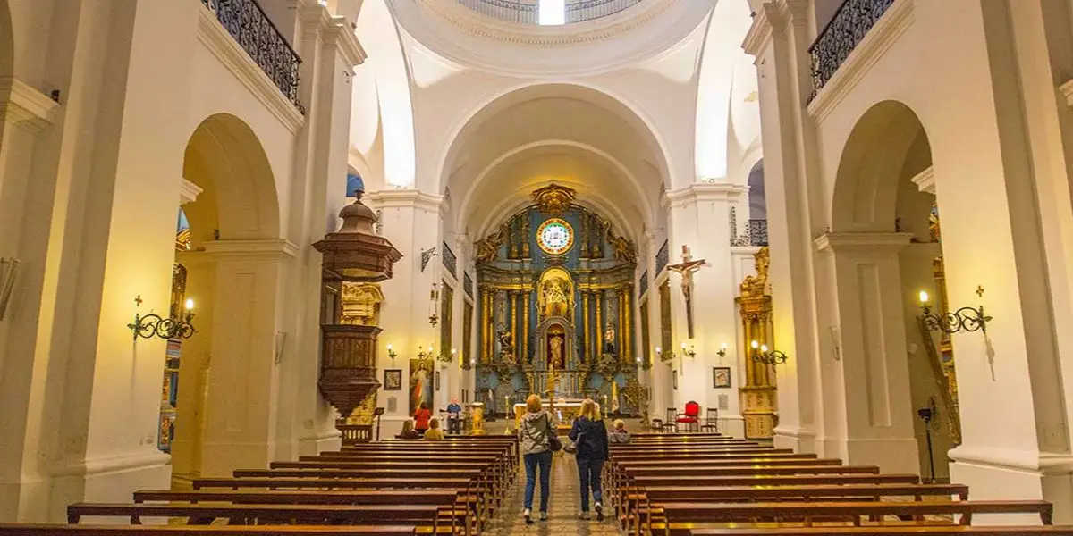 ✈️ ¿Vuelos a BA Barato? Papa Vino, ¡Nos Dejó el Tráfico