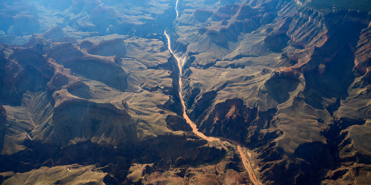 ⚡ ¿El Gran Canyon Se Llevó Tu Cell? 😂