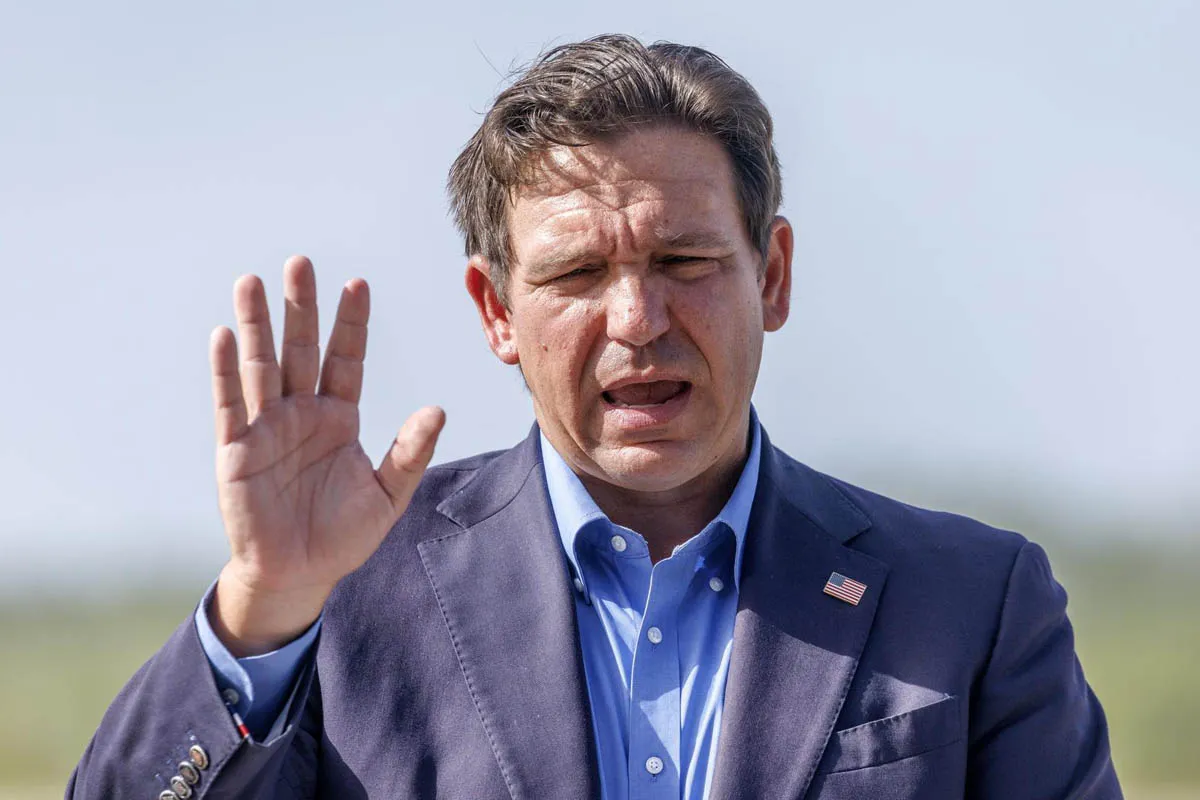 🚨 ¿DeSantis Dá Corbata o Cheque? ¡La Pregunta Millennial