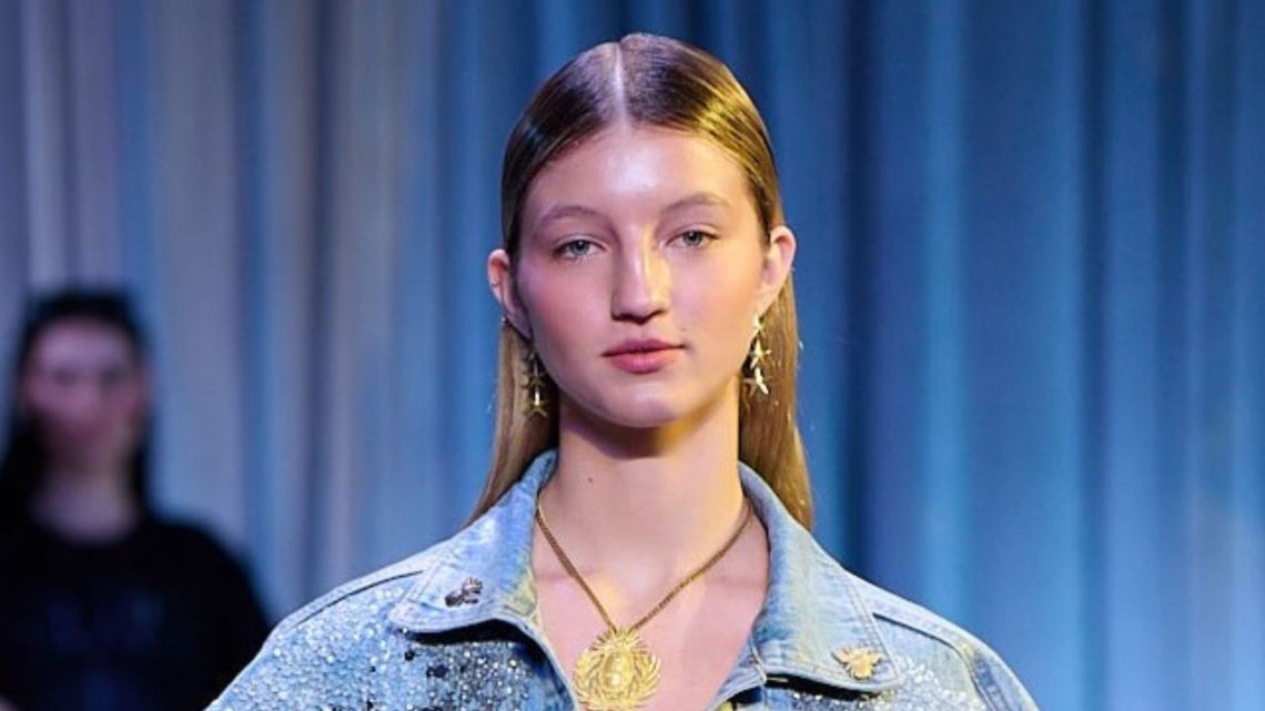 💻 ¿Y Quién Necesita Una Carrera Si Se Puede Ser Modelo Como Mamá