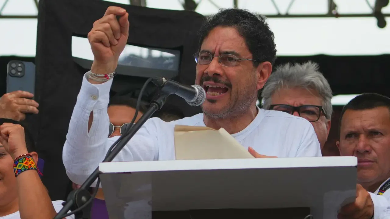 🚨 ¿Abelardo en Colombia y Vamos al Olimpo? 2 Investiduras, 1 Confusión