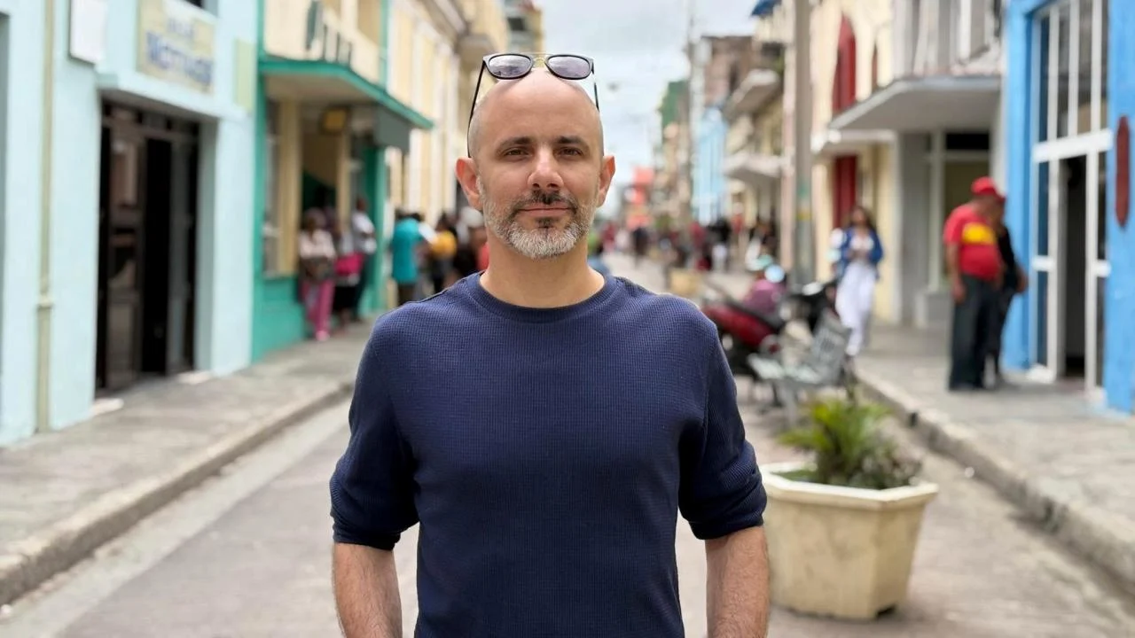 🚨 ¿El Habeas Corpus de Henry Se Perdió en la Red de Amigos? 🙄