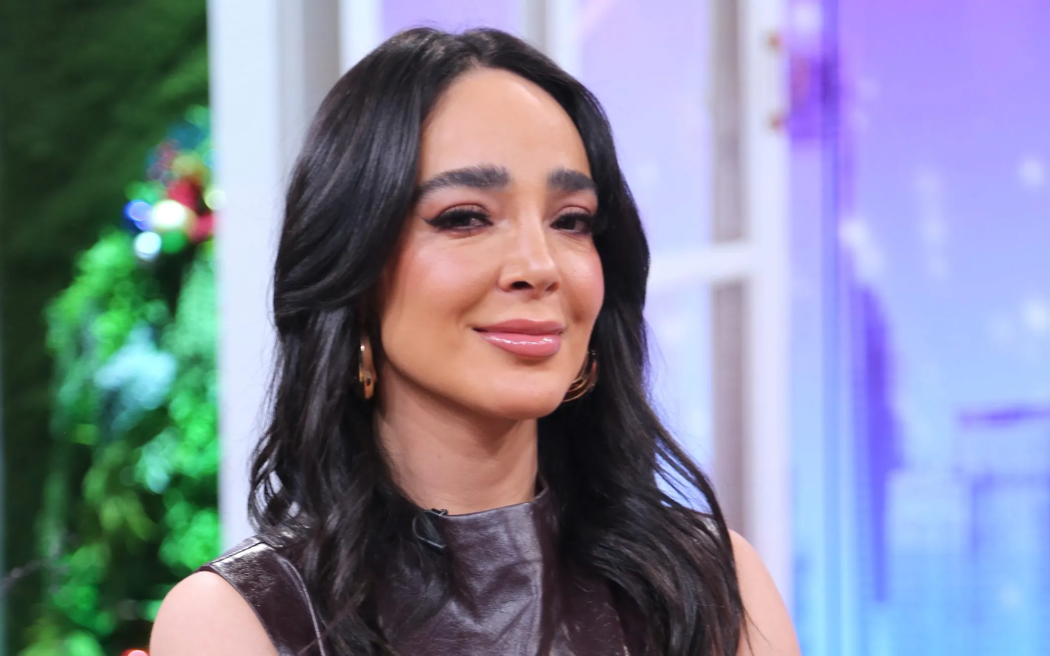 📱 ¿Manelyk González o Solo Finge Ser Una Expertita