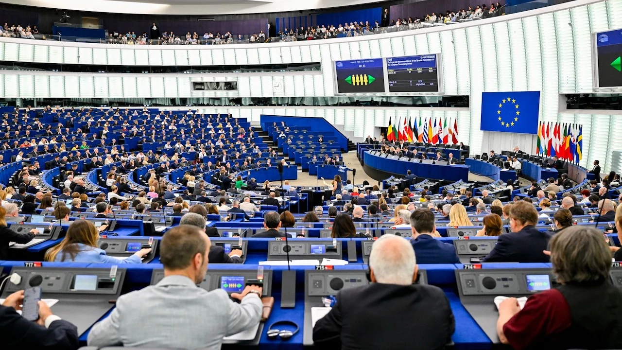 🚨 ¿La Eurocámara Apoya a Félix y Saylí o Solo a los Políticos de moda