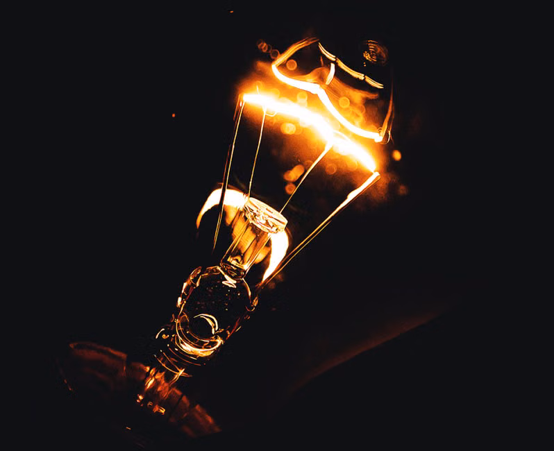 💡 ¿Edison vs TikTok: Quién Miedo Da Más