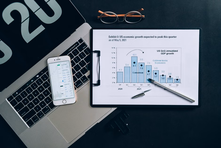 📊 ¿Los Stocks de CRML Caen Por Qué?🤔