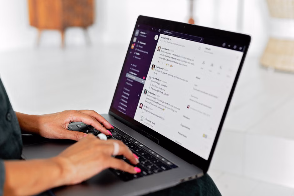💻 ¿Tu Trabajo se Puede Reemplazar con un Note Card? 🃏