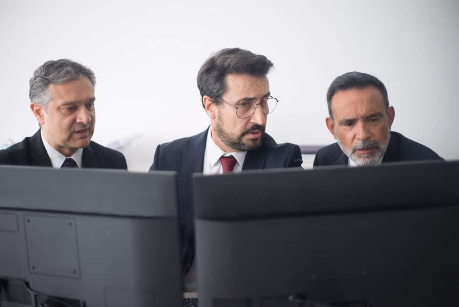 🤖 ¿Tu Trabajo en Border Patrol Te Pone en Jail o Solo Enrasas