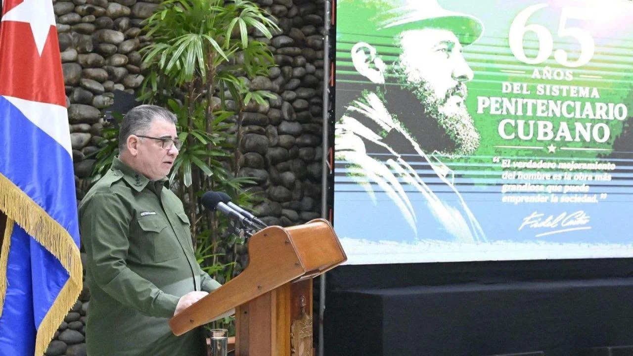 🚨 Raúl Castro: Cárceles Perfectas x 5