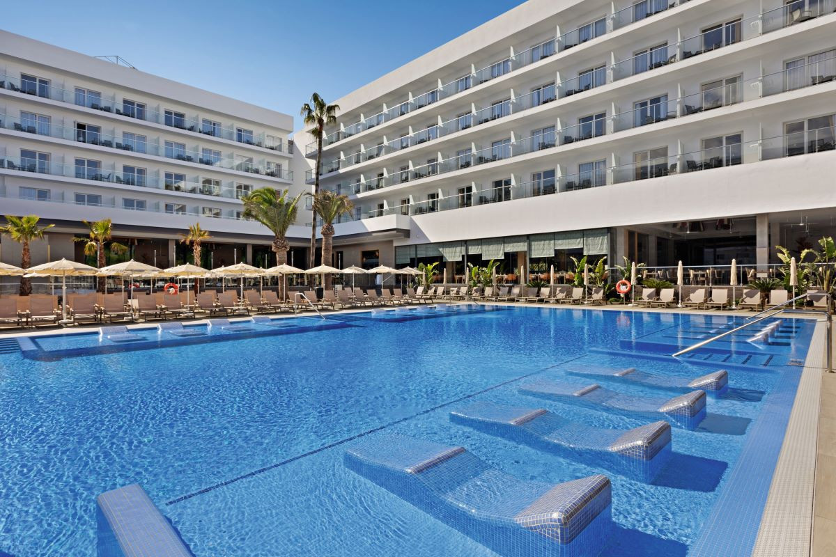💰 ¿Las Grandes Cadenas Van a Mata el Hotel Independiente? 🌴