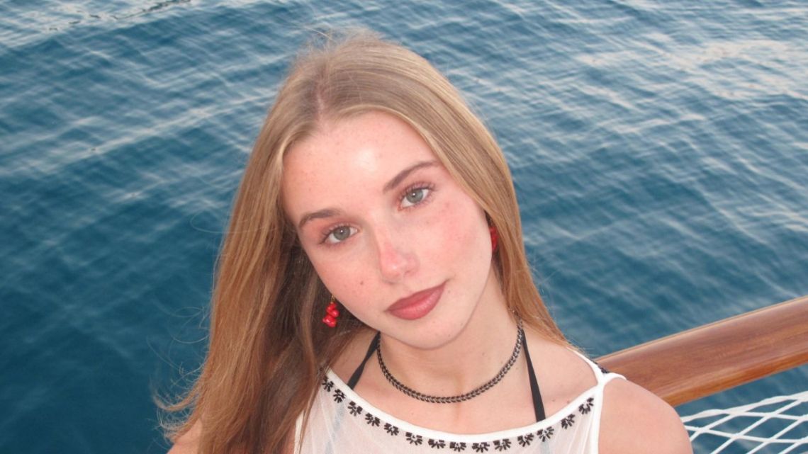💥 Taína Gravier: 3 Looks que Va a Calentar el Verano 🌞