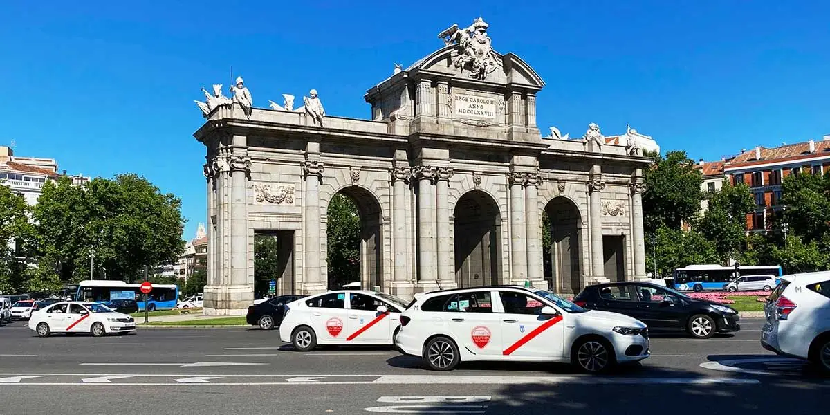💰 ¿Tu Hotel en Madrid Cuesta Menos Que un Calavera? 🌟